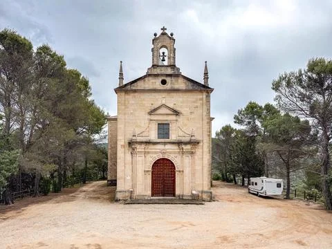 Ermita de Nuestra Seora de la Esperanza near the Entrepeas Reservoir in Cas.. 库存照片