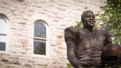 Ernie Davis Statue - Syracuse University | Stock Video | Pond5