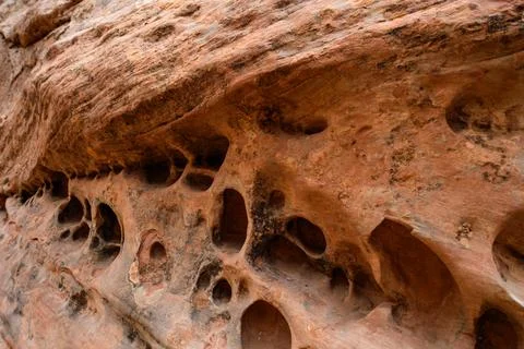 Eroded by water and wind cliffs in the canyon, Little Wild Horse Canyon,  Uta Foto stock
