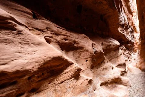 Eroded by water and wind cliffs in the canyon, Little Wild Horse Canyon, Sa.. Foto stock