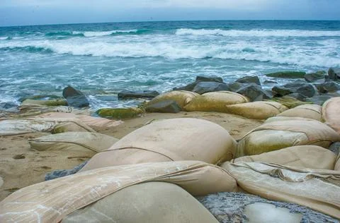  eroding coastlines throughout the east coast eroding coastlines throughou... 스톡 사진