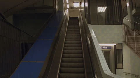 Escalator Stock Footage 33994914