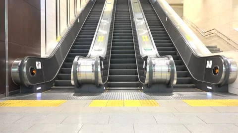 Escalator Video stock 58954770