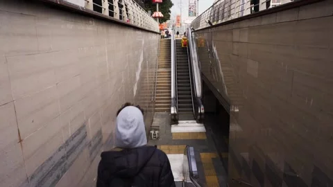 Escalator Video stock 183542826