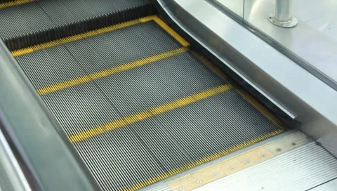 Escalator going up up up #2 動画素材 6732180