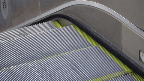 Escalator going up. Stock Footage 136713402
