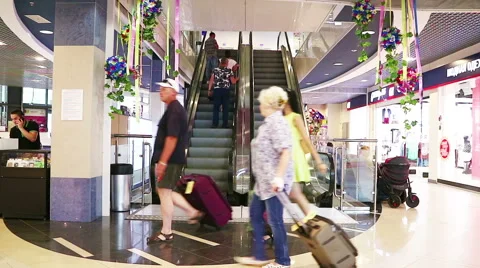Escalator at the mall.  Stock Footage 65466150