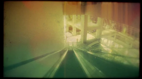 Escalator ride Stock Footage 33544932