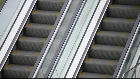 Escalator in Shanghai Видео 979351