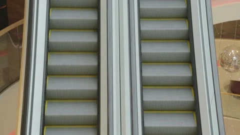 Escalator in shoping mall Stock Footage 145030980