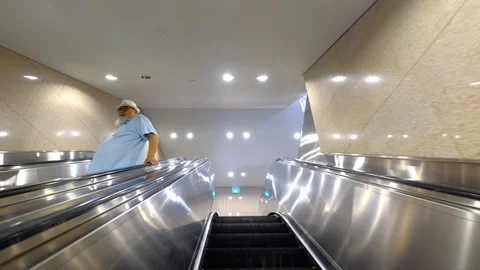 Escalator at shopping mall Stock Footage 106274037