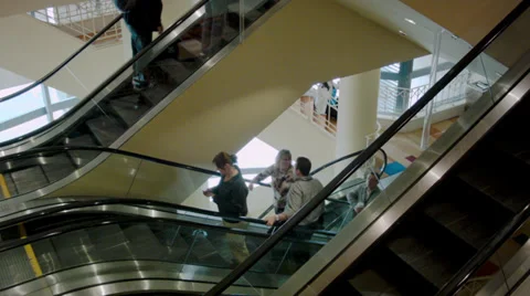 Escalator Timelapse With People Stockbeeldmateriaal 38882072