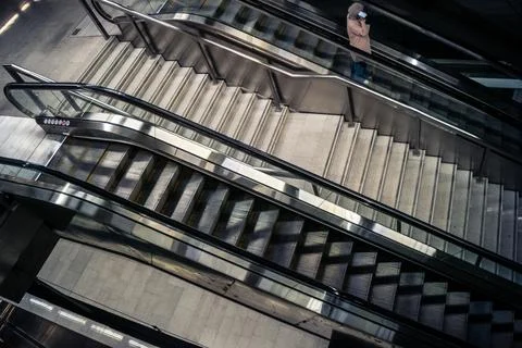 Escalators and subway platform inside San Bernardo metro station in central.. Stock Photos
