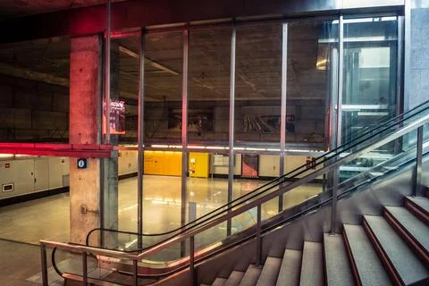 Escalators and subway platform inside San Bernardo metro station in central.. Stock Photos