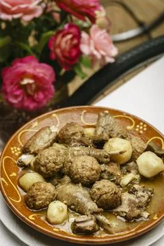 Escaldums de Pollastre, - guisado de pollo mallorquin-, receta tradicional ma Stock Photos