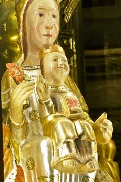 Escultura de La Verge i el Nin.Sant salvador de S'almudaina, siglo XIV.Art.Ma Stock Photos
