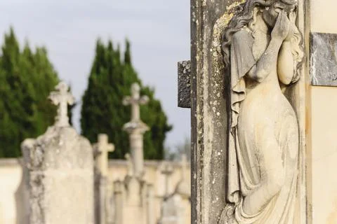Escultura de mujer llorando,cementerio de llucmajor,Conmemoracion de los Fiel Stock Photos