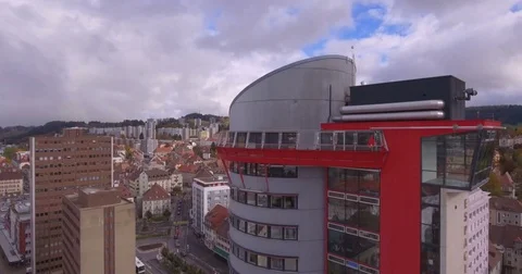 Espacité rotation - Aerial 4K Stock Footage 71019689
