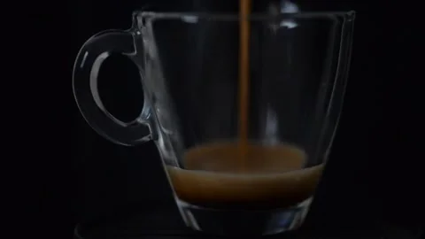 Espresso brewing closeup. Video stock 167899072
