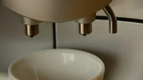Espresso machine rinse cycle Stock Footage 10748912