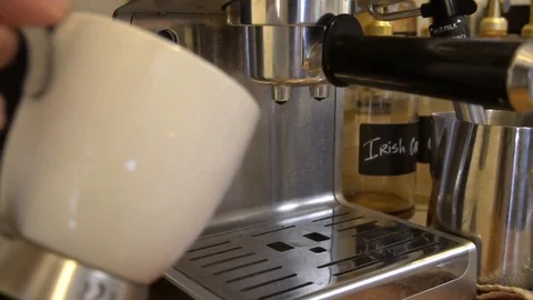 Espresso pour closeup HD Stock Footage 100273713