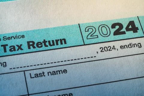 Essential details for completing your US 2024 individual income tax return form Stock Photos