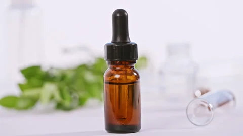 Essential Oil 動画素材 249884754