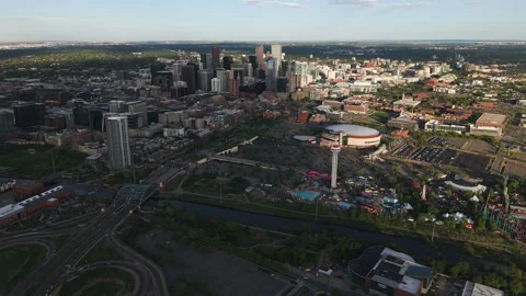 Establishing drone shot approaching the skyline of Denver, summer evening in USA Stock Footage 310184701