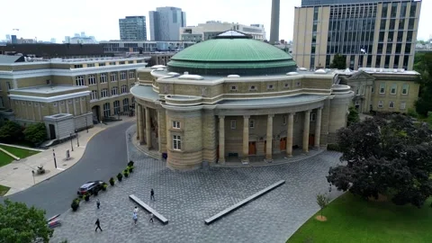 Establishing Drone Shot of Convocation Hall at University of Toronto Campus Stock Footage 314823387