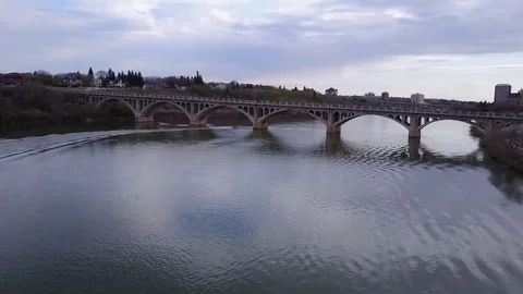 Establishing shot of bridge Stock Footage 77713171