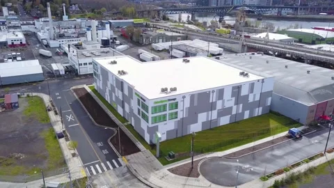 Establishing shot of Extra Space Storage real estate building aerial. Stock-Footage 136704029