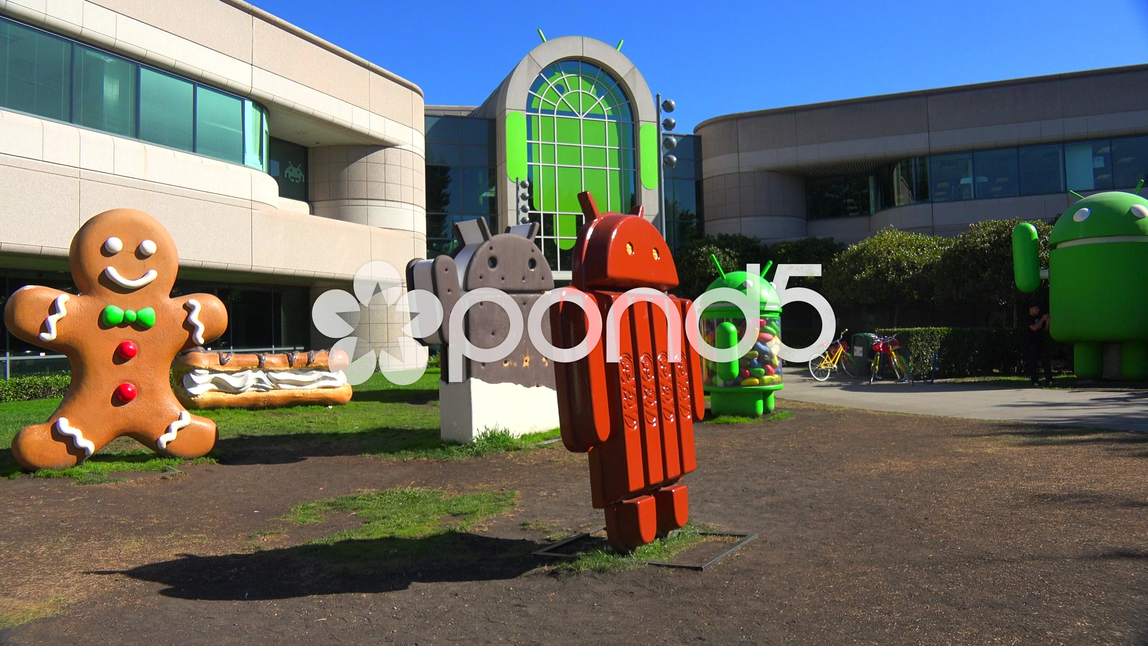 Establishing shot of Google Headquarters in silicon valley, California., image size:3840x2160