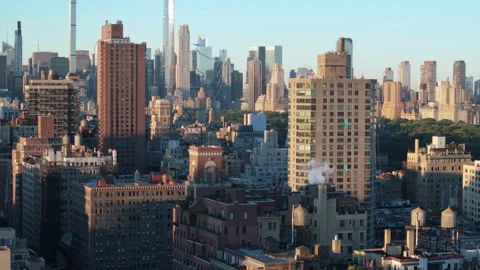 Establishing shot of Upper East Side Manhattan at sunrise Stock Footage 292656335