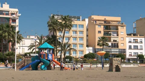 Estepona  paseo maritimo 動画素材 23115105