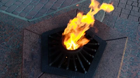 Eternal flame at the memorial Stock Footage 128592947