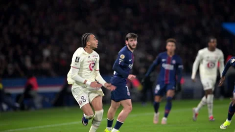 Ethan Mbappé during Paris Saint-Germain (PSG) VS LOSC - Ligue 1 (2026) Video stock 340537926
