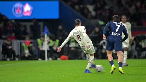 Ethan Mbappé during Paris Saint-Germain (PSG) VS LOSC - Ligue 1 (2026) 動画素材 340537998