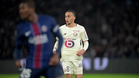 Ethan Mbappé during Paris Saint-Germain (PSG) VS LOSC - Ligue 1 (2026) Stock-Footage 340538082
