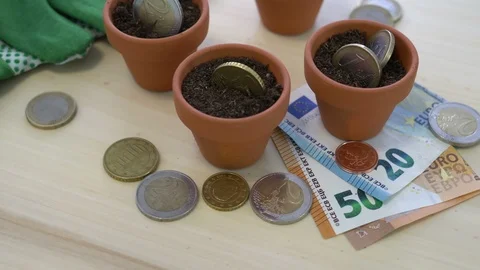 Euro Growing Money in Pots Concept 스톡 동영상 86601341
