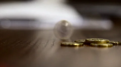 Euro is spinning 動画素材 37428848