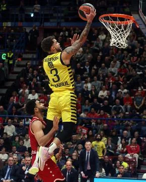 Photograph Euroleague EA7 Emporio Armani Milan vs Fenerbah e