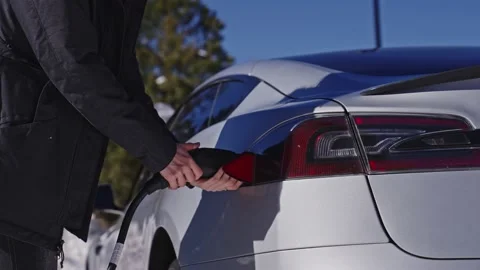 Ev car charging 스톡 동영상 231587298