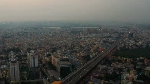 Evening aerial view of busy Bangalore Highway 库存影片 170351453