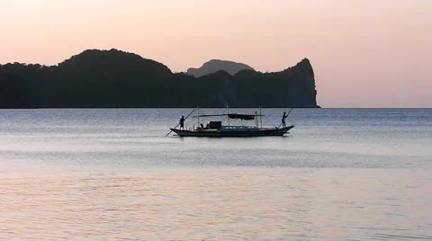 Evening in the Bay of El Nido. 스톡 동영상 64649391