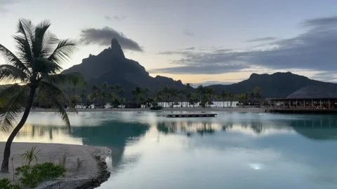 Evening on the Bora Bora island Stock-Footage 298677747
