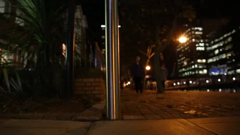 Evening in Canary Wharf 스톡 동영상 99500299