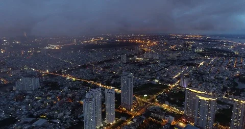 Evening city before the rain, Stock Footage 113858162