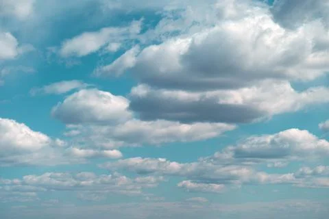 Evening clouds on a blue sunset sky, background Foto stock