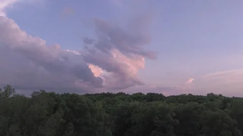 EVENING CLOUDS SUNSET DRONE SEQUENCE 動画素材 280019321