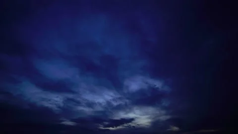 Evening clouds time laps 4k footage Stock-Footage 137649774